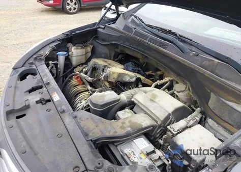 2018 Hyundai Santa Fe Sport 2.4L z USA, uszkodzony, nr VIN 5NMZUDLBXJH089397